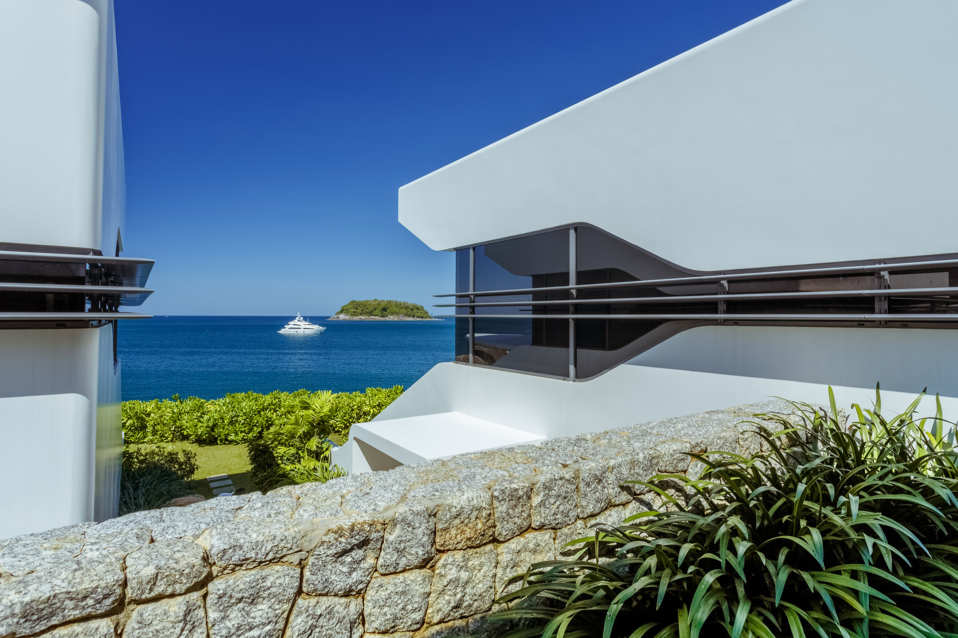 Infinite LuxuryLuxury Real Estate Phuket | About Us | Infinite Luxury 